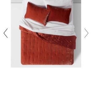 Opalhouse Pink Velvet stitched Twin comforter